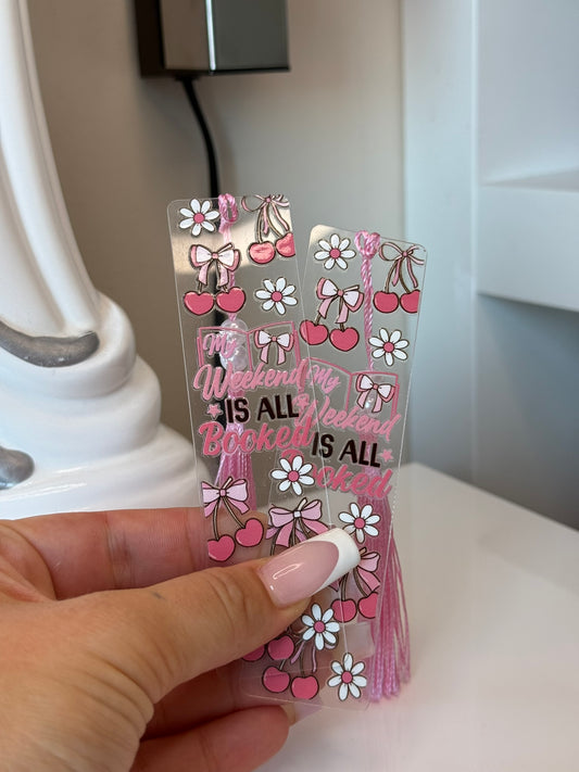 Záložka s třešničkami a květinami – růžová